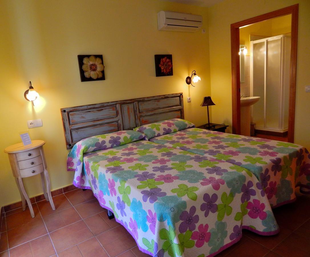 Casa Rural La Perra Gorda Zorita Kültér fotó